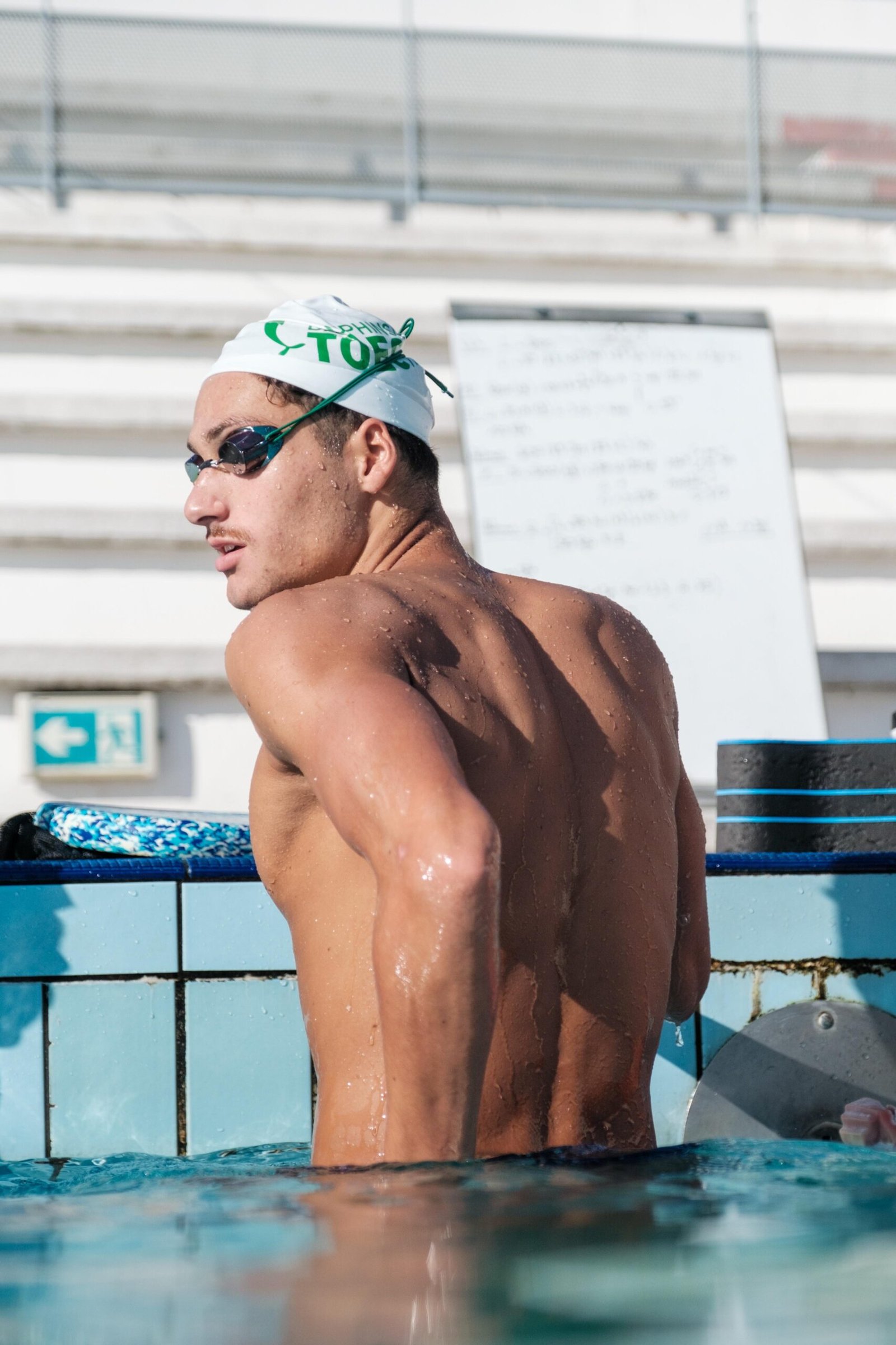 59d29f98-0a27-4a72-a742-202c3abf3ad5